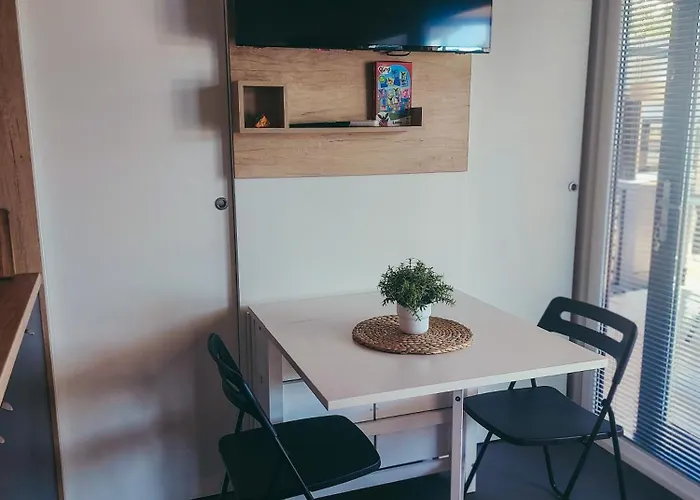 بيت للعطل Mobile Homes Laguna, Porat, دراغ