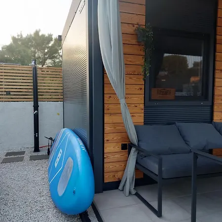 Mobile Homes Laguna, Porat,